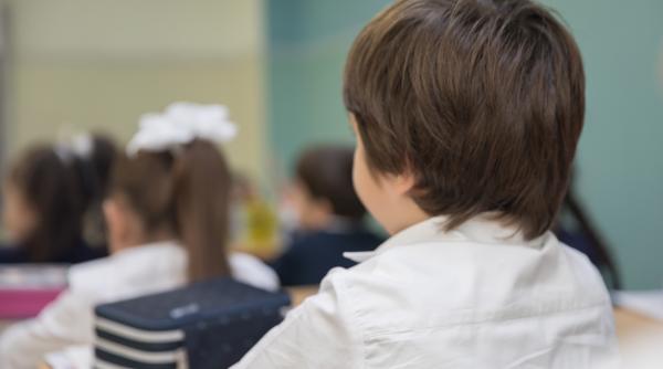 Ministerul Educației anunță perioada de înscriere în clasa pregătitoare