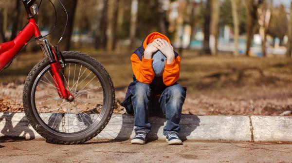 Alegerea de parenting care pare dură, dar despre care experții spun că formează copii mai rezilienți