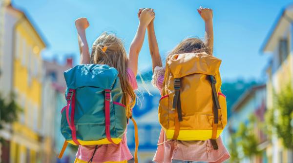 Elevii intră astăzi în vacanța de Paște