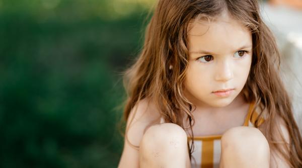 „Prietenii știu primii, dar aleg să tacă”. Yolanda Crețescu spune cum se agravează criza în rândul copiilor / VIDEO