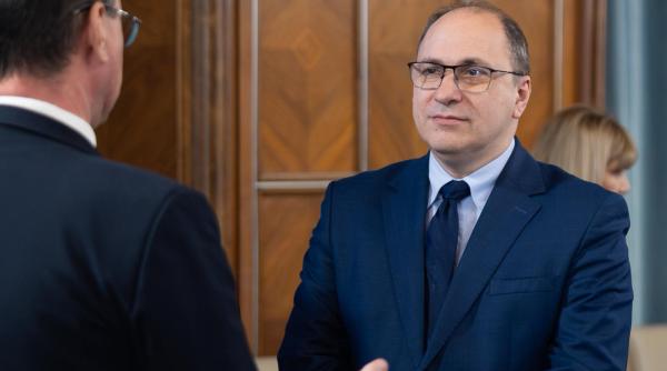 Mihai Dimian, despre vizele de flotant: „Hai să schimbăm regulile! Pare că le încălcăm pe scară largă și apoi ne plângem” / VIDEO