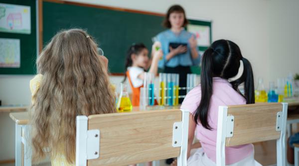 În această țară, elevii sunt încurajați să își schimbe prenumele dacă sunt victime ale bullying-ului