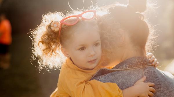 Expert parenting: Unii părinți din generația X „au mers prea departe” cu copiii lor și au ratat o lecție importantă despre limite