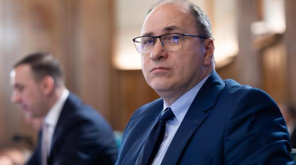 Mihai Dimian promite profesorilor, după consultările de la Ministerul Muncii: „Niciun salariu nu scade”