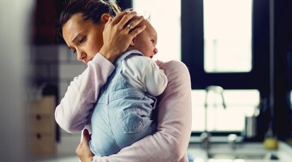 Granița fină dintre epuizare și boală. Ana-Maria Zamfir explică ce este depresia postpartum și de ce voința nu o poate vindeca