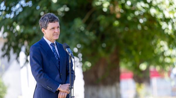 Apelul lui Nicușor Dan după dezastrul de la PISA: „Un semnal de alarmă pe care nu avem voie să-l ignorăm”