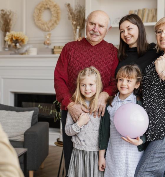 „Protecție nesănătoasă”: Un terapeut denunță un obicei toxic pe care părinții din generația baby boomer îl au cu copiii lor adulți