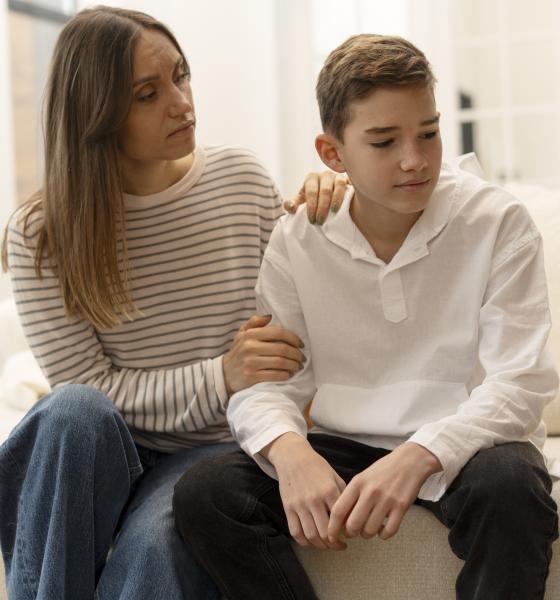 Cum faci „reguli” fără să pari dictator? Radu Leca: „Când părintele folosește reguli ca pe un ciocan, primește rebeliune sau minciună”