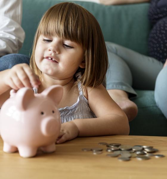 De la ce vârstă ar trebui să primească copiii alocația. Sfaturi de la specialiști