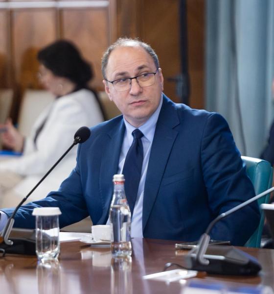 Ministrul Educației Mihai Dimian, mesaj pentru profesori, înainte de simulările pentru BAC: „Le mulțumesc!”