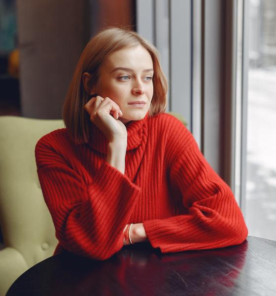 Cei care gândesc prea mult iau decizii într-un mod cu totul diferit de majoritatea oamenilor. Despre „overthinking”