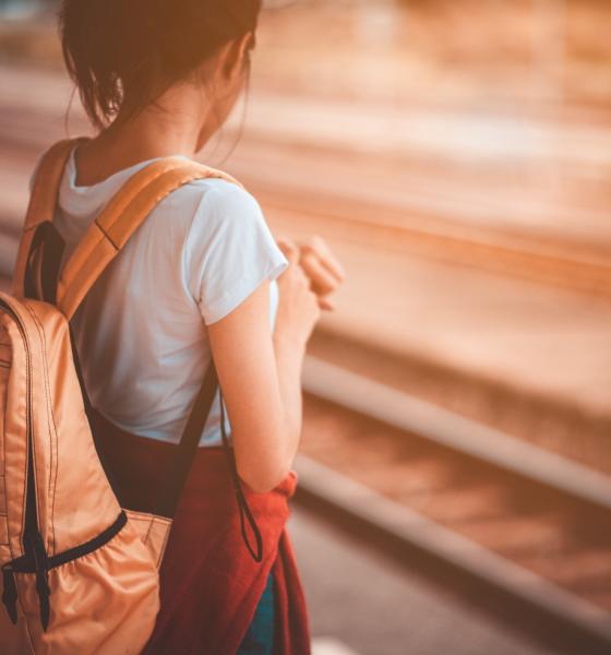 Abandonul școlar și trecerea între cicluri (primar–gimnazial–liceal). Radu Leca: „Tranziția nu înseamnă doar schimbare de clădire”