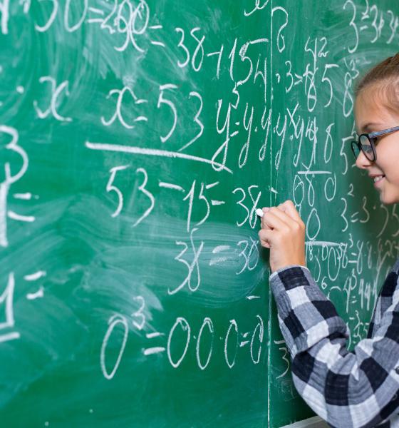 Prof. Nicoleta Agenna Ionescu dă răspunsul la întrebarea supremă: „La ce ne folosește matematica?” / VIDEO