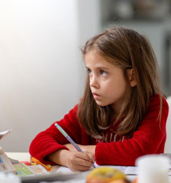 Cum să recunoști supradotarea la copii? Expert: „Nu toți copiii excelează la nivel de școală”