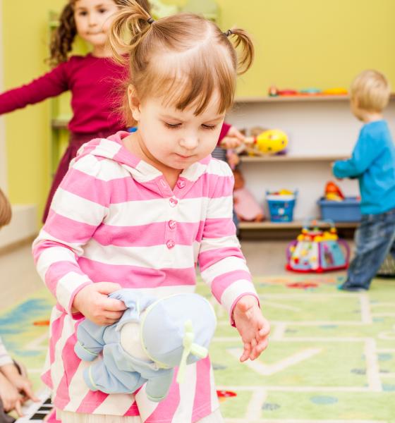 Are peste 100 de ani, dar cercetările confirmă că această metodă educațională funcționează mai bine decât cele actuale