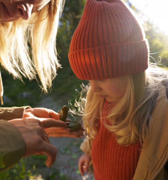 Știința dezvăluie abilitatea părinților care influențează cel mai mult inteligența copiilor lor și 3 moduri prin care o pot integra
