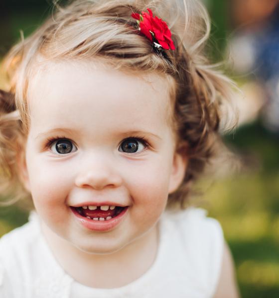 Nume clasice pentru bebeluși care sunt mereu la modă. Topul făcut de un sociolog 