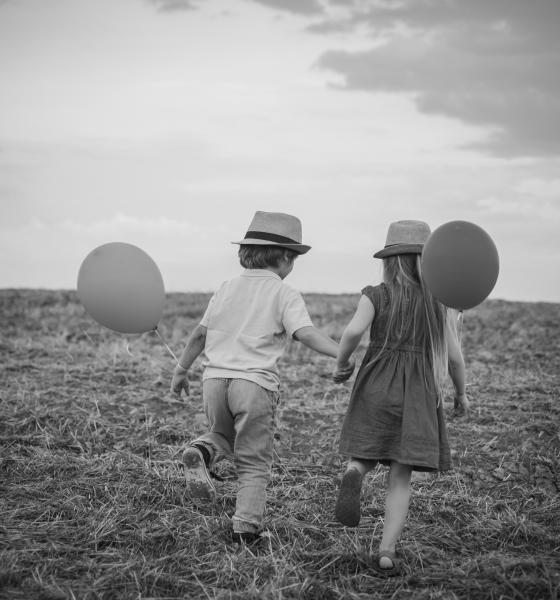 Cercetările spun că acei copii crescuți în anii `60 - `70 au dezvoltat 5 trăsături care lipsesc, în mod îngrijorător, multor copii acum