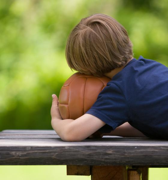 Agresiune, hărțuire: Copilul tău suferă în tăcere? Cele 4 semnale pe care niciun părinte nu trebuie să le ignore, conform unui expert